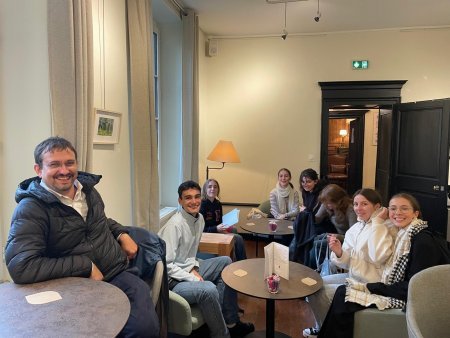 Vezelay - Petite pause au chaud après la pluie